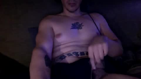 Snapshot of letsfrack chatting on December 10, 2024, 6:33 am LetsFrack online show from December 10, 2024, 6:33 am