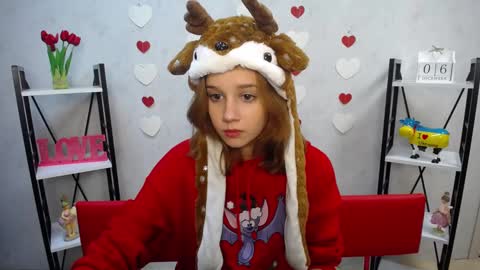 letty_curly online show from December 6, 2024, 12:05 pm