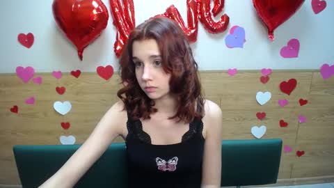 letty_curly online show from February 21, 2025, 3:21 pm