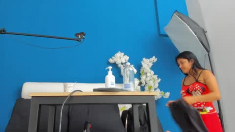 Maria Jose online show from June 9, 2026, 11:11 am
