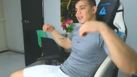 levelingg online show from March 4, 2025, 3:11 am