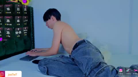 Levi  online show from March 31, 2026, 2:39 pm