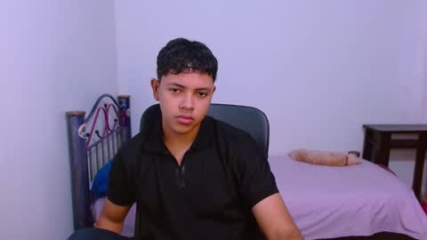 Snapshot of levii_7 chatting on October 2, 2025, 9:22 pm 0600AM-1200PM - online show from October 2, 2025, 9:22 pm