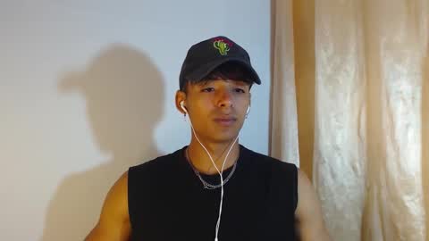 Snapshot of lewis_ly chatting on February 11, 2026, 3:06 pm i am lewis ly EDUARDO MEMDOZA15 online show from February 11, 2026, 3:06 pm