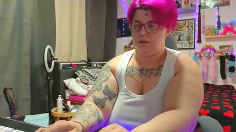 Lexi und Lex online show from February 25, 2025, 7:36 pm