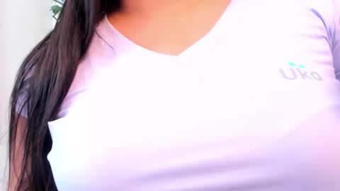 Gabrielle online show from November 26, 2025, 11:00 am