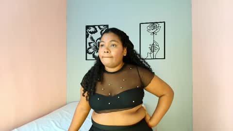 lexi_lovee_ online show from April 22, 2026, 5:03 pm