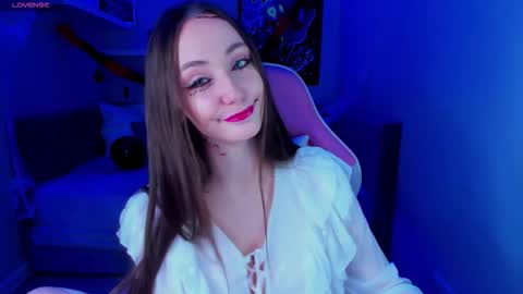 Snapshot of lexi_split chatting on October 31, 2025, 7:42 am Lexi GTM2 MonWedThurSatSun 1000am-400pm online show from October 31, 2025, 7:42 am