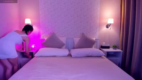 Snapshot of lexi_split chatting on November 23, 2025, 1:49 am Lexi GTM2 MonWedThurSatSun 1000am-400pm online show from November 23, 2025, 1:49 am