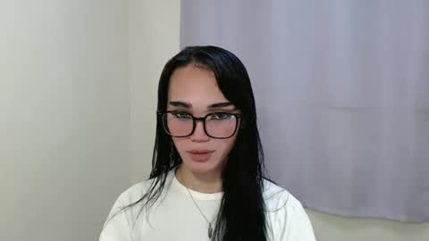 lexibabe_ online show from October 12, 2025, 2:05 pm
