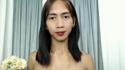 lexie_loveee online show from April 13, 2026, 8:42 am