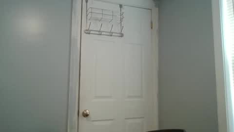 Cassy online show from November 19, 2025, 4:29 pm