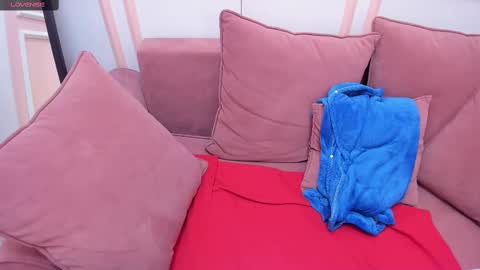 Lexi online show from February 27, 2025, 10:04 am