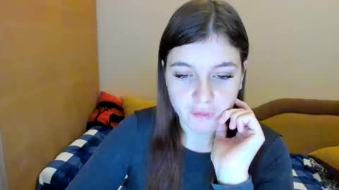 Elisabeth online show from December 2, 2025, 8:08 am