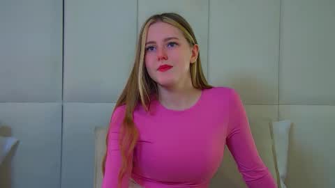 Lexi online show from March 19, 2026, 5:22 am