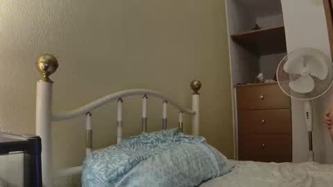 Snapshot of lexisippin chatting on October 26, 2025, 8:15 pm Jaquiebabe online show from October 26, 2025, 8:15 pm