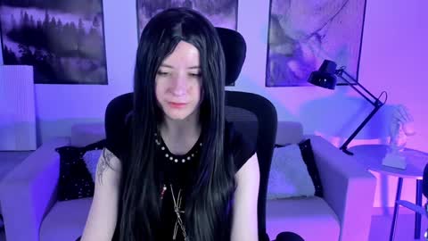 Snapshot of lexiwenford chatting on December 4, 2024, 6:00 am Lexi Wenford NO NUDE GODDESS online show from December 4, 2024, 6:00 am