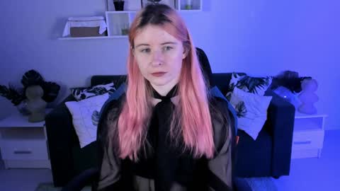Snapshot of lexiwenford chatting on January 15, 2025, 5:50 am Lexi Wenford NO NUDE GODDESS online show from January 15, 2025, 5:50 am