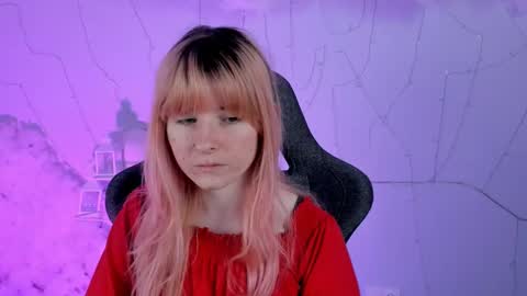 Snapshot of lexiwenford chatting on February 14, 2025, 2:50 am Lexi Wenford NO NUDE GODDESS online show from February 14, 2025, 2:50 am