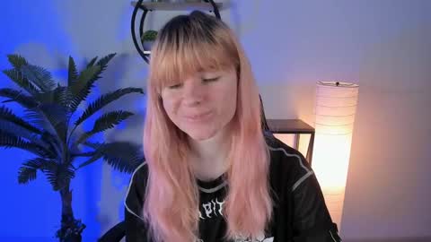 Snapshot of lexiwenford chatting on February 25, 2025, 2:47 am Lexi Wenford NO NUDE GODDESS online show from February 25, 2025, 2:47 am