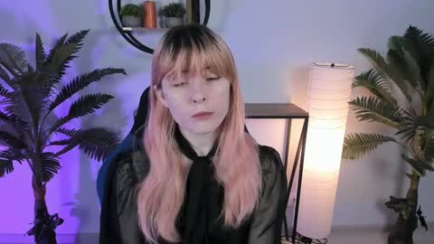 Snapshot of lexiwenford chatting on February 26, 2025, 2:48 am Lexi Wenford NO NUDE GODDESS online show from February 26, 2025, 2:48 am