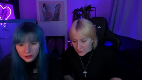 Snapshot of lexiwenford chatting on September 19, 2025, 6:37 am Lexi Wenford NO NUDE GODDESS online show from September 19, 2025, 6:37 am