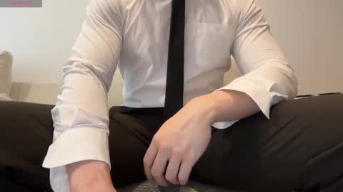 AsianKing online show from October 10, 2025, 1:04 am