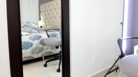 Lexy online show from September 14, 2025, 11:37 pm