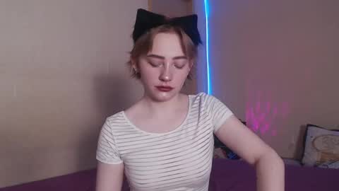 LexxxY online show from April 12, 2026, 6:51 am