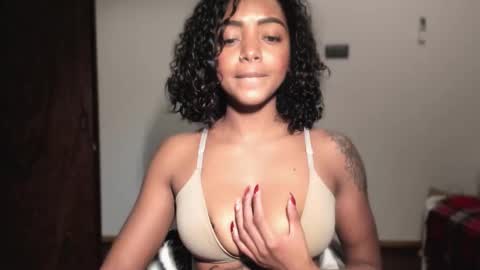 LEXY - Independent account online show from January 14, 2026, 11:42 pm