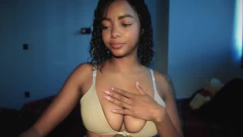 LEXY - Independent account online show from March 24, 2026, 10:20 am