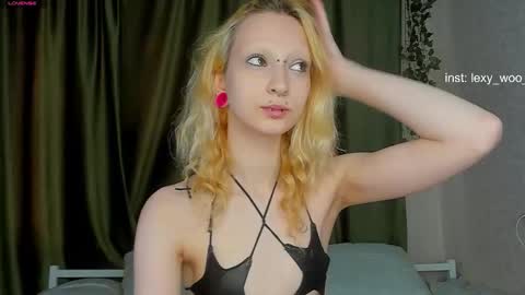 Lexy online show from March 27, 2026, 11:21 am