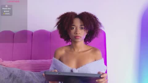 lexyskye online show from April 8, 2026, 12:38 pm