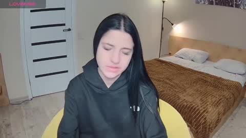 lexyswett online show from February 18, 2025, 2:05 am