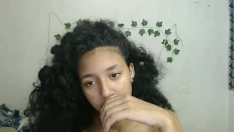 lolita online show from January 14, 2025, 6:17 pm