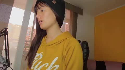 Leydy  online show from March 12, 2026, 7:53 pm