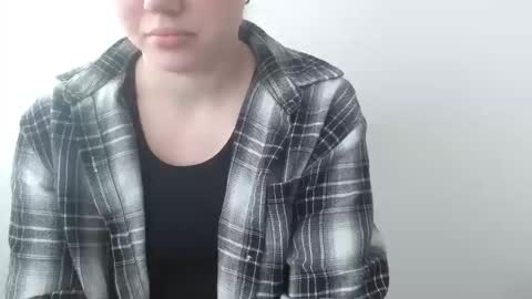 Leyla online show from February 27, 2026, 7:52 am