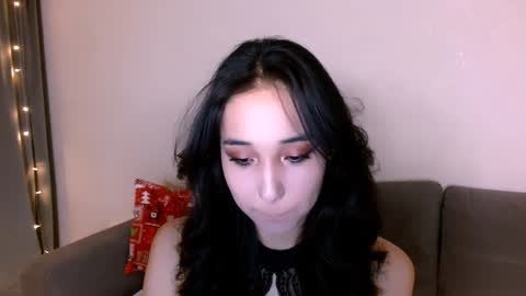 Snapshot of li_noen chatting on January 11, 2025, 1:37 am Li  online show from January 11, 2025, 1:37 am