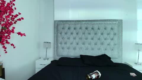 Lia  online show from November 13, 2025, 3:16 am