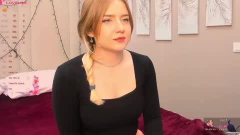 Snapshot of lia_candy_ chatting on April 15, 2026, 8:54 am Lia online show from April 15, 2026, 8:54 am