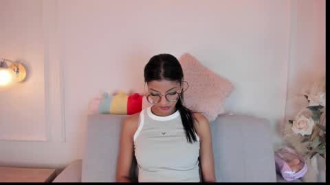 Lia online show from February 1, 2025, 11:21 am