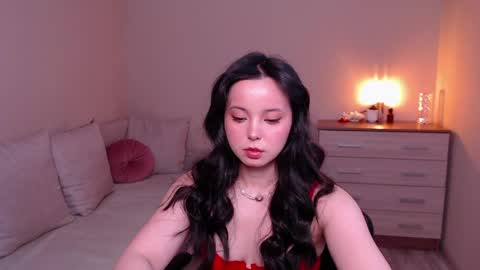 L I A online show from April 28, 2026, 2:00 pm