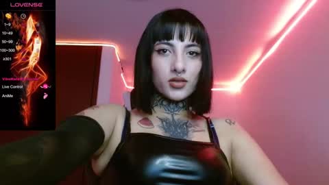 lia spicy   ig online show from February 21, 2025, 2:59 pm