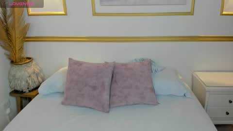 Lia  online show from October 26, 2025, 2:17 am