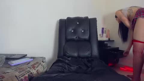 Sharlote online show from November 29, 2025, 1:52 am