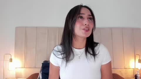 lia_sofiia online show from October 7, 2025, 8:44 am