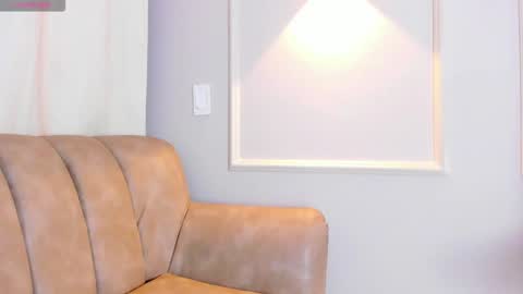 Snapshot of lia_walton__ chatting on December 7, 2024, 12:02 pm liz walton online show from December 7, 2024, 12:02 pm