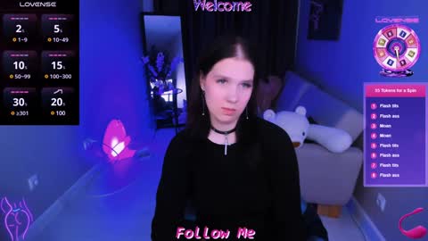 Lia online show from December 15, 2024, 7:02 am