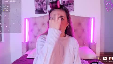 Lia  online show from January 10, 2026, 11:12 am