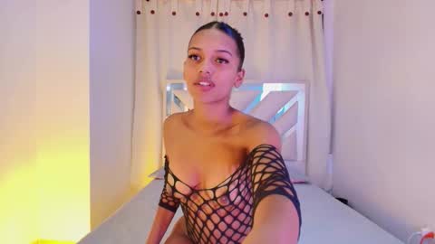 Snapshot of liaa_taylor1 chatting on March 27, 2026, 1:44 am Lia online show from March 27, 2026, 1:44 am